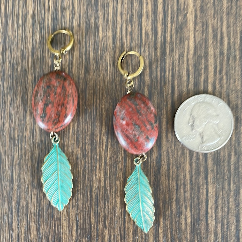 HAND CRAFTED EARRINGS Boho Brown Zoisite Ovals Mint Green Patina Brass Leaves - Picture 6 of 12